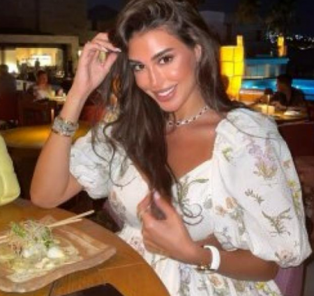 ساعة ياسمين صبري المثيرة للجدل "باتك فيليب"